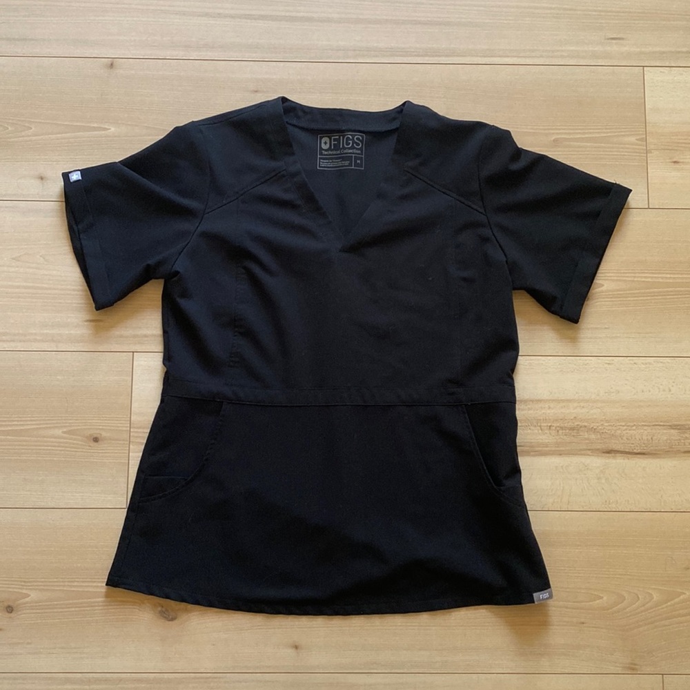 Figs Scrub Top
